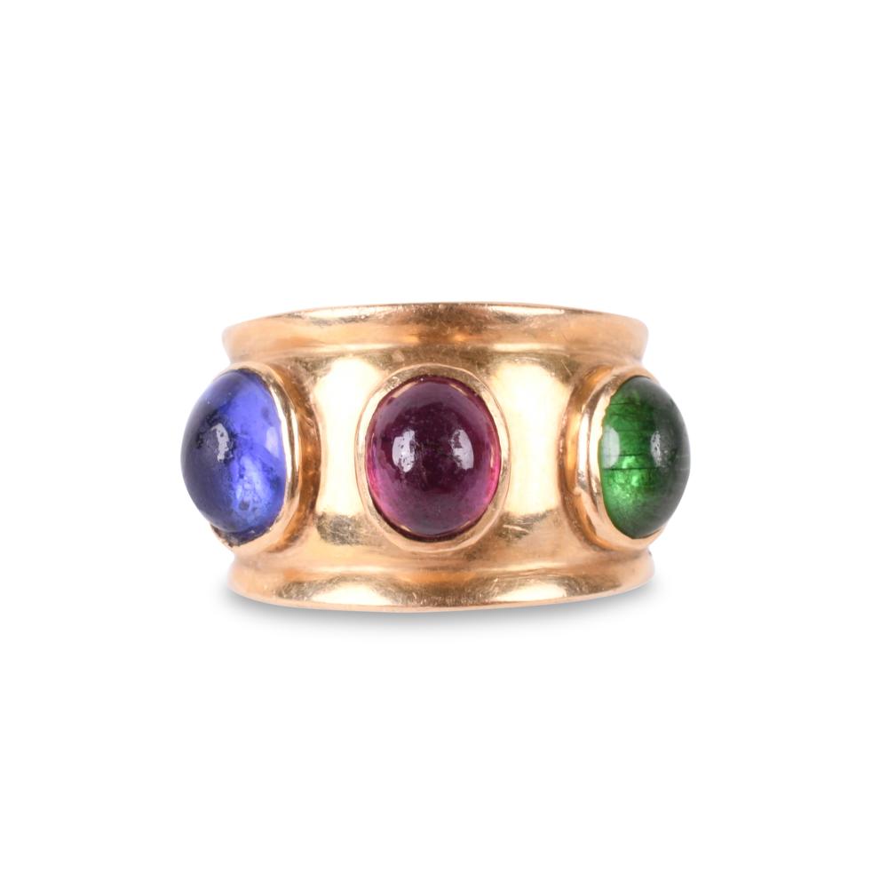 18K YELLOW GOLD ETRUSCAN STYLE RING