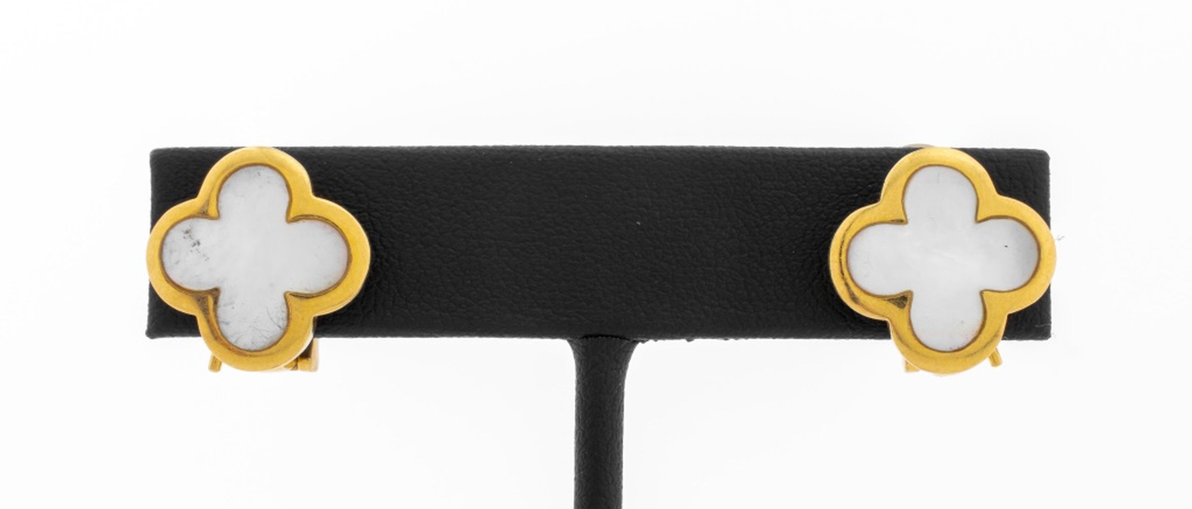 18K YELLOW GOLD MOP CLOVER EARRINGS