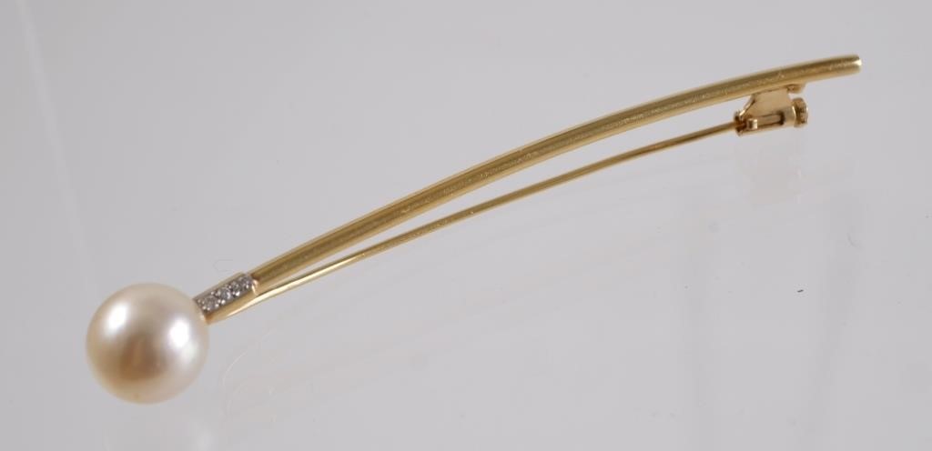 18K YELLOW GOLD PEARL AND DIAMOND
