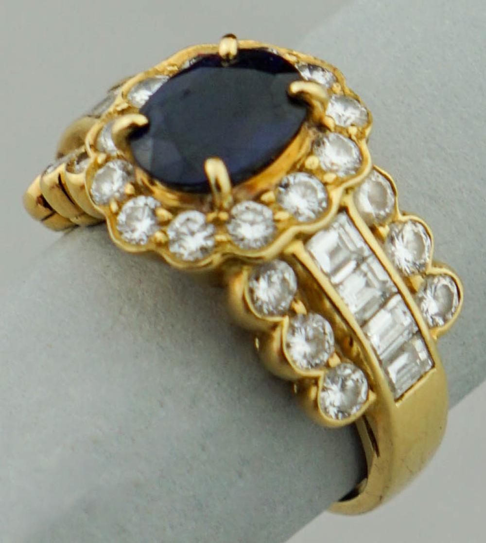 18K YELLOW GOLD SAPPHIRE AND