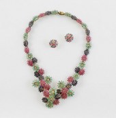 18K YELLOW GOLD WIRE FLOWERET