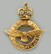 18K YELLOW GOLD WWII R.A.F. MI