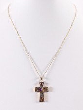 18K YG + 925 GEMSTONE CROSS NE