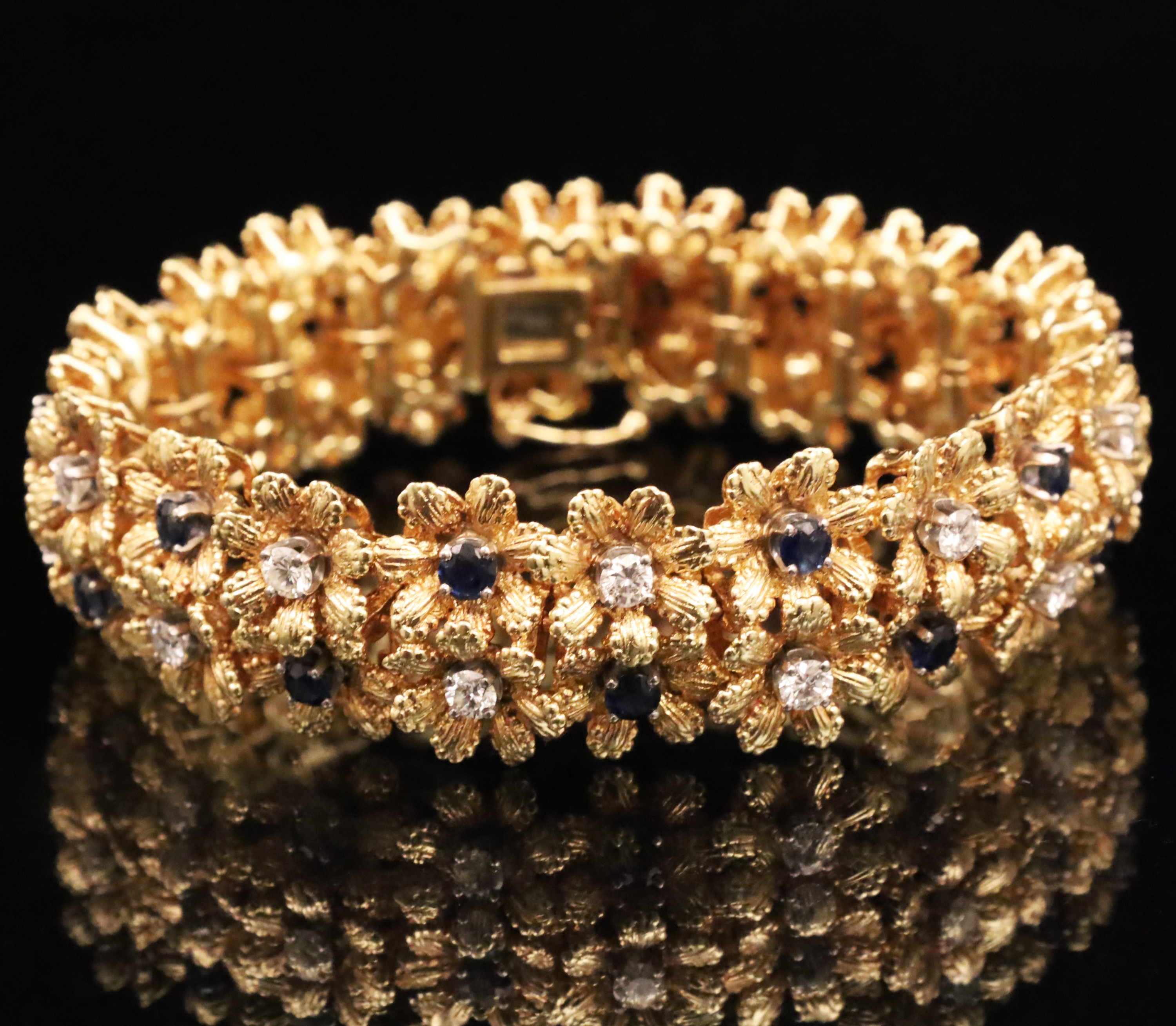 18K YG DIAMOND AND SAPPHIRE 7"