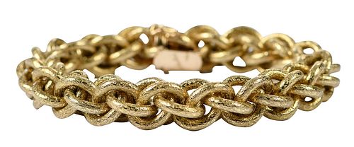 18KT. BRACELETtextured woven links,