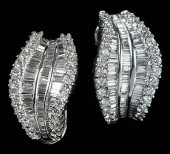 18KT. DIAMOND EARCLIPSeach ear