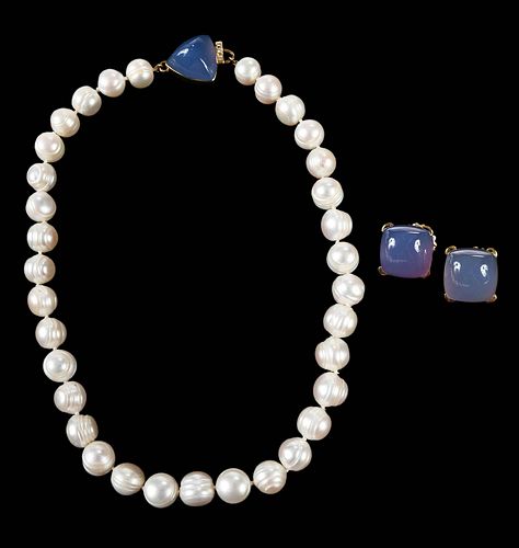 18KT. GEMSTONE NECKLACE AND