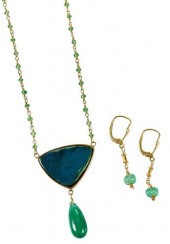 18KT. GEMSTONE NECKLACE AND EA