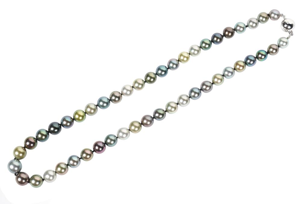 18KT. MULTICOLOR TAHITIAN PEARLS W/