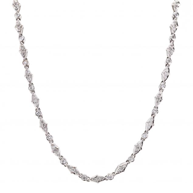 18KT WHITE GOLD AND DIAMOND