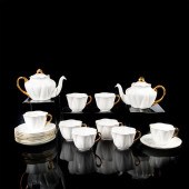 18PC SHELLEY CHINA DAINTY TEA