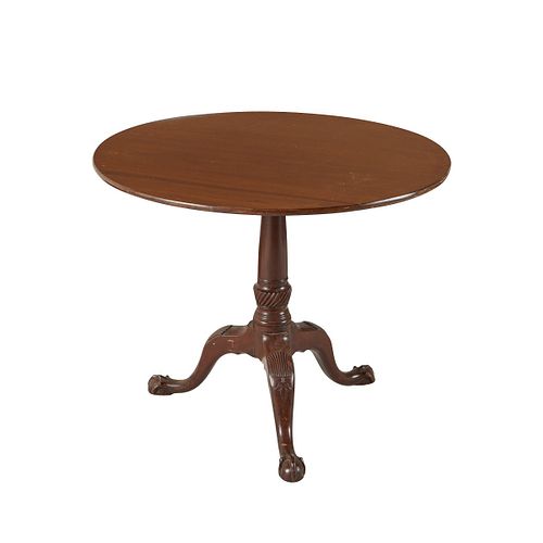 18TH C. AMERICAN WALNUT TILT-TOP