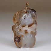 18TH C. CHINESE CARVED AGATE P