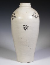 18TH C. CHINESE YUE WARE BUFF
