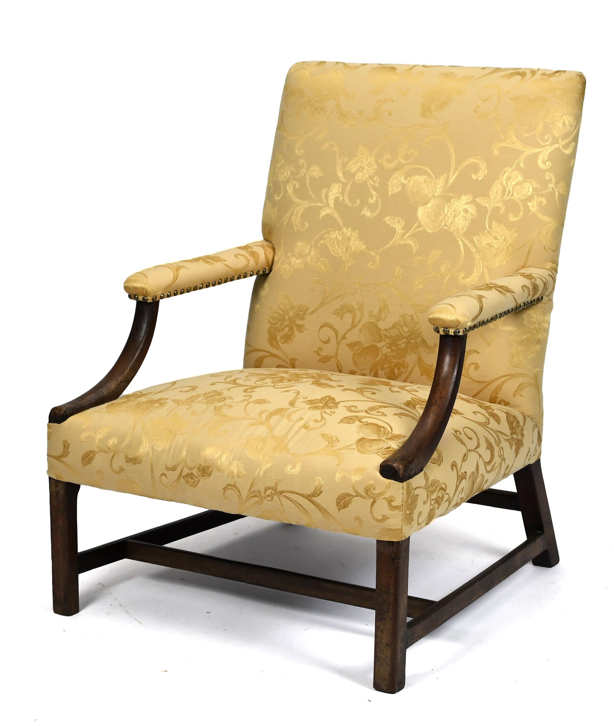 18TH C. CHIPPENDALE MAHOGANY
