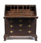 18TH C. CHIPPENDALE RI MAPLE S