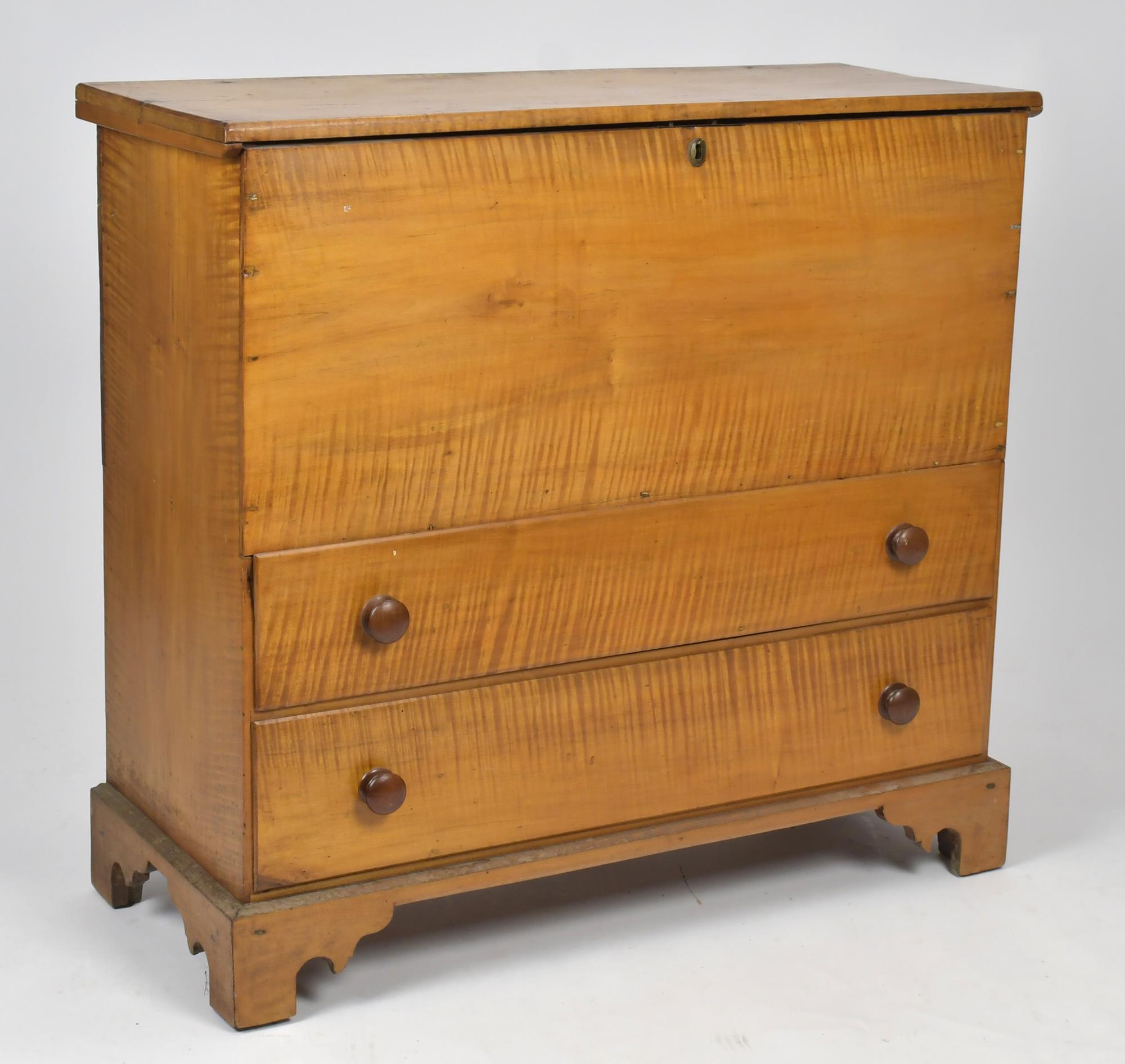 18TH C. CHIPPENDALE TIGER MAPLE