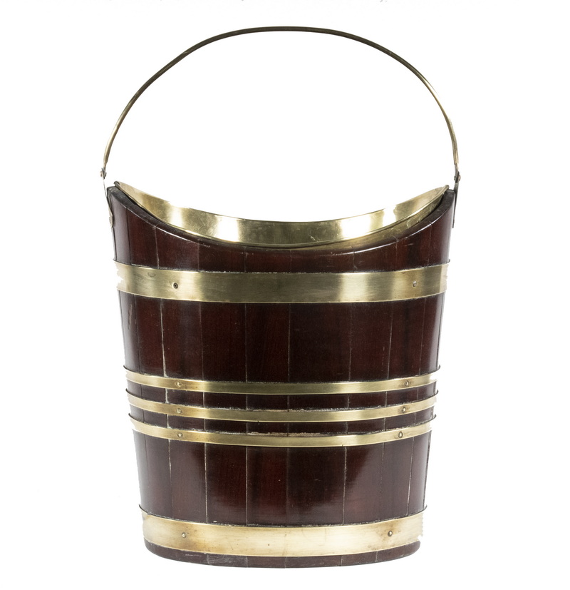 18TH C. IRISH PEAT BUCKET
