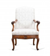 18TH C. ITALIAN CARVED WALNUT
