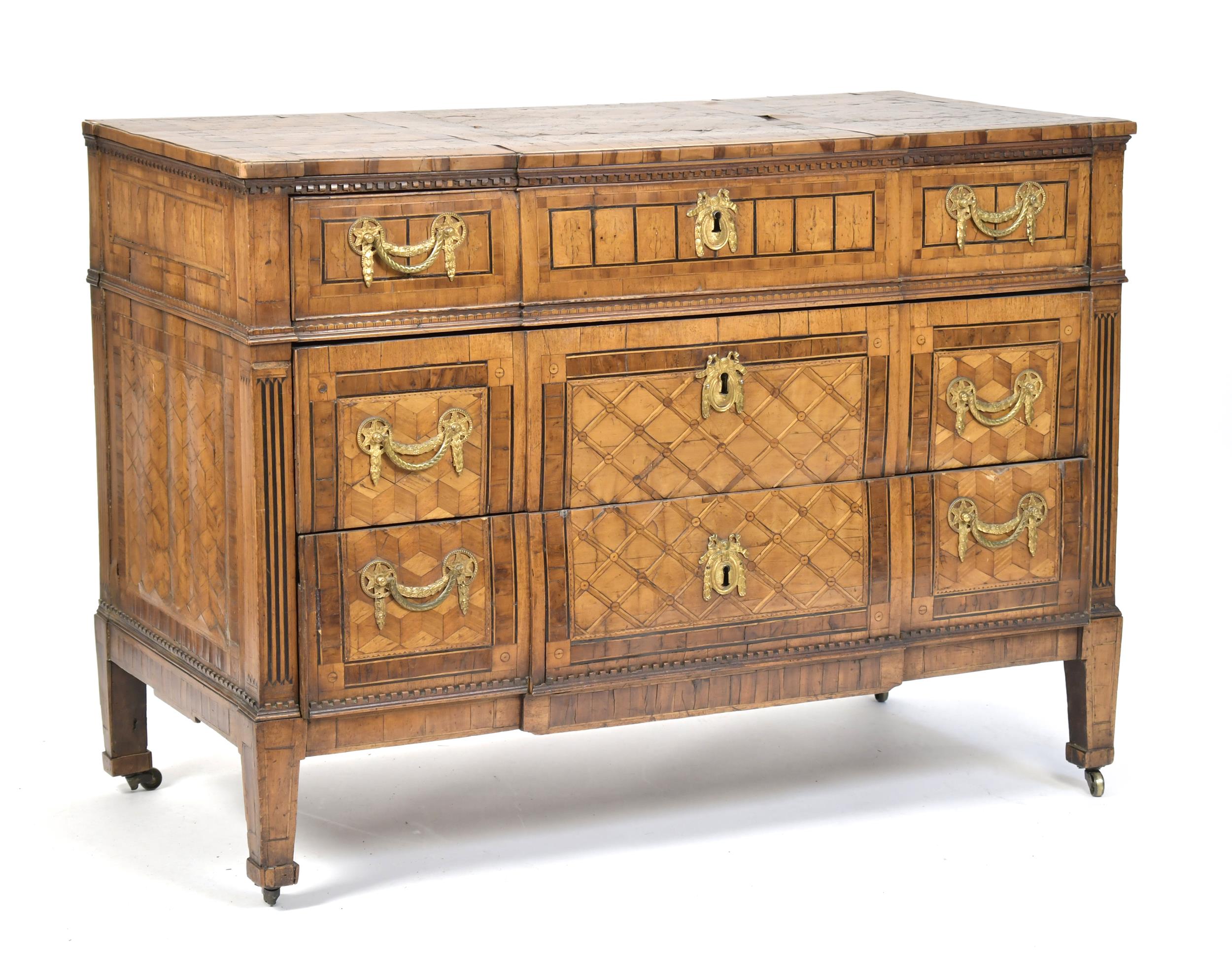 18TH C. ITALIAN INLAID COMMODE.