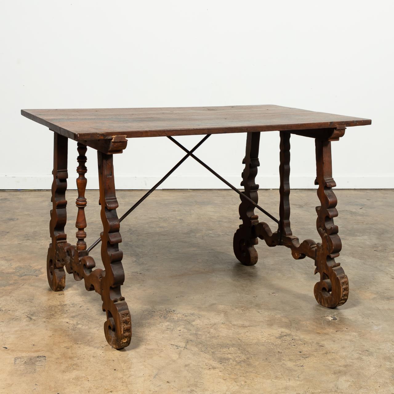 18TH C. ITALIAN WALNUT BAROQUE