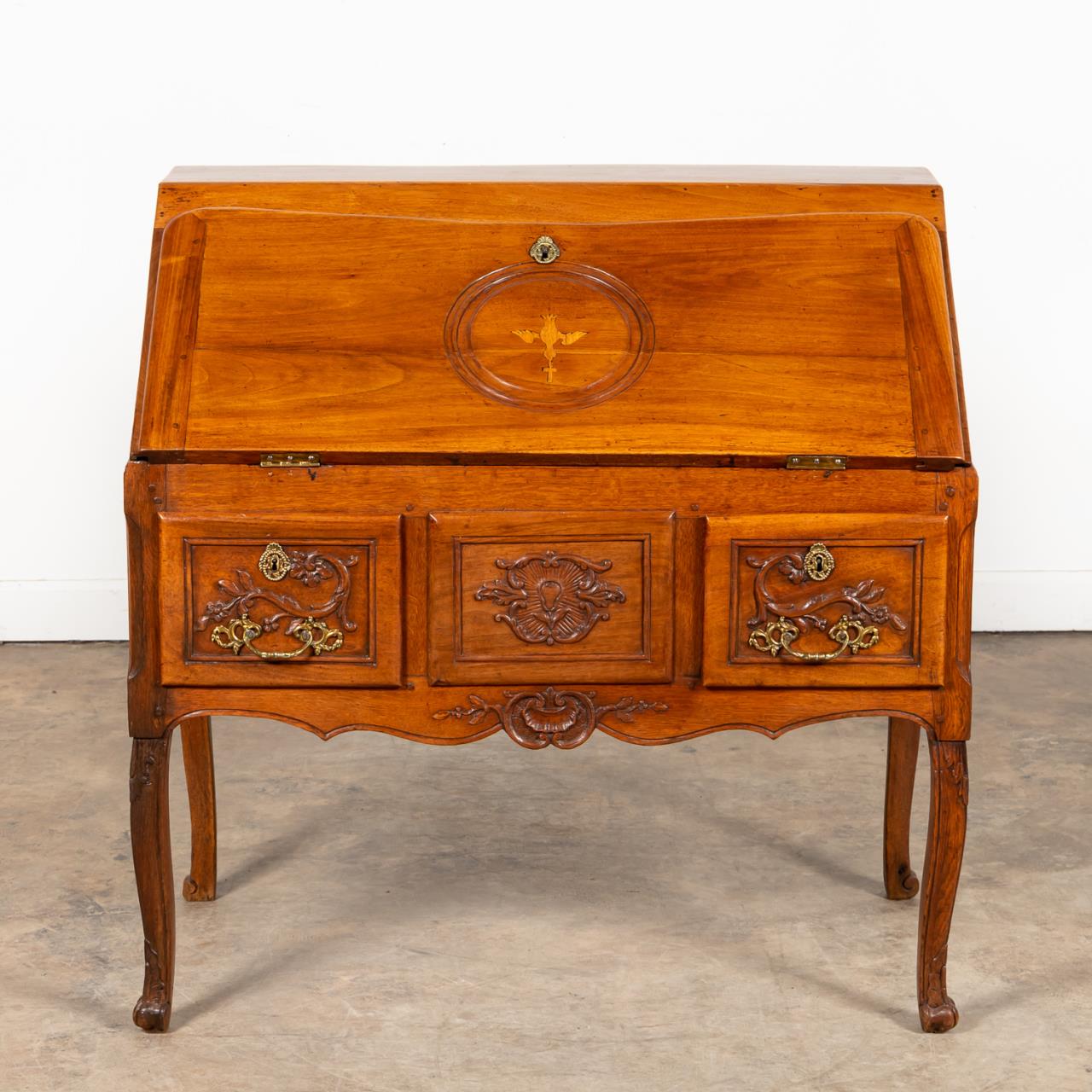 18TH C. LOUIS XV INLAID BUREAU DE