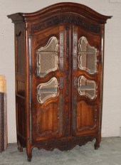 18TH C. LOUIS XV WALNUT SERPEN