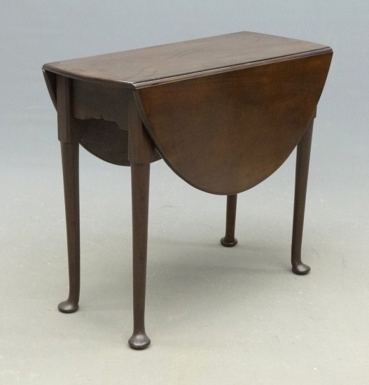 18th c. mahogany Queen Anne