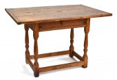 18TH C. NEW ENGLAND MAPLE TAVE