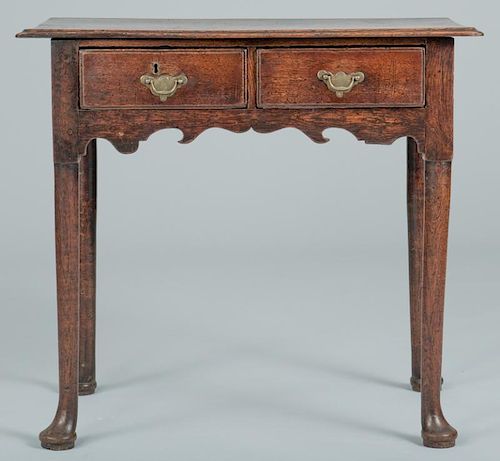18TH C. OAK DRESSING TABLE OR