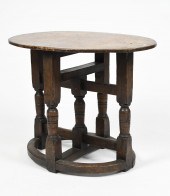 18TH C. OVAL OAK TAP/TAVERN TA