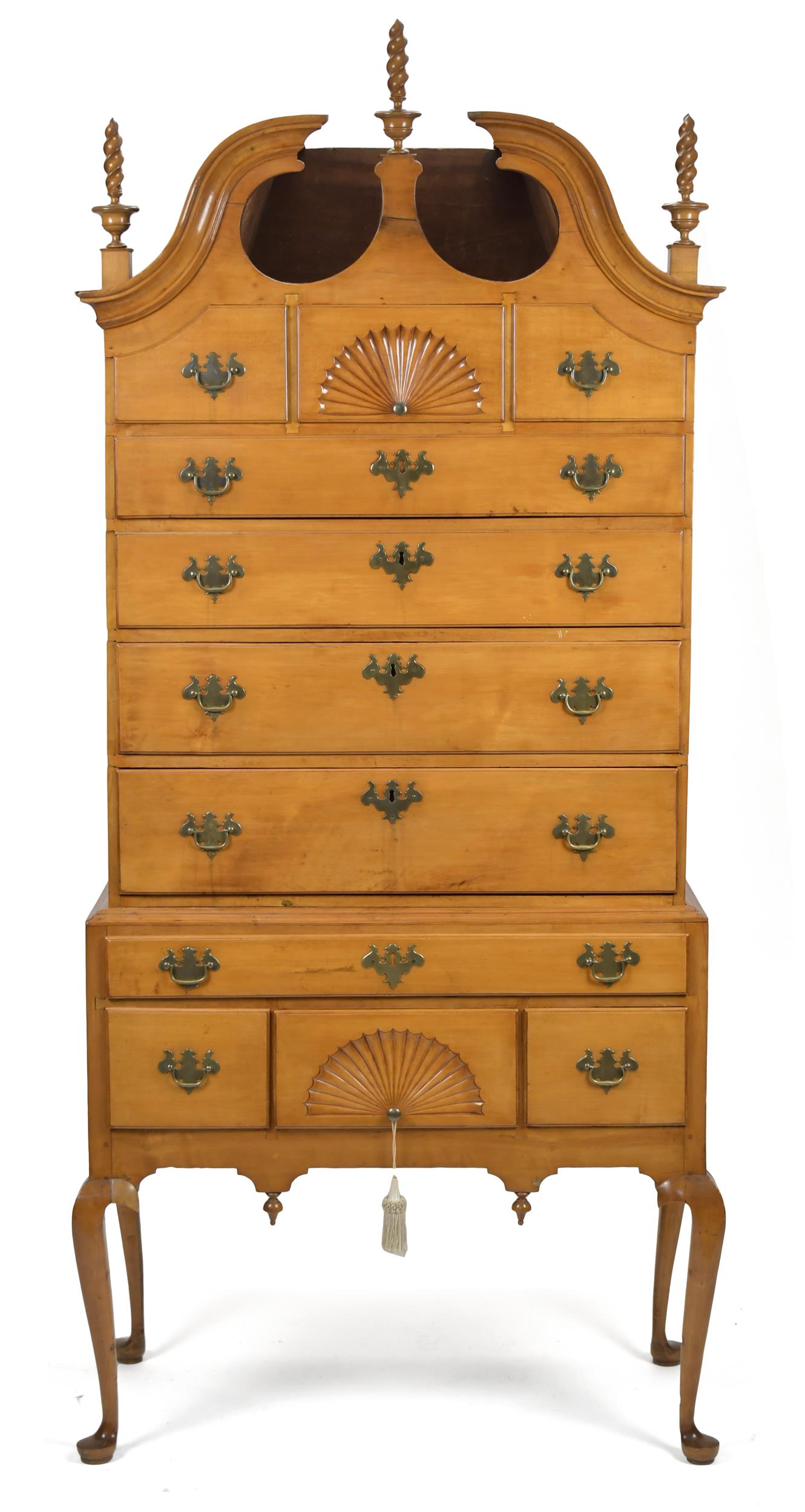 18TH C. QUEEN ANNE BONNET TOP MAPLE