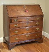 18TH C. QUEEN ANNE CHERRY DESK