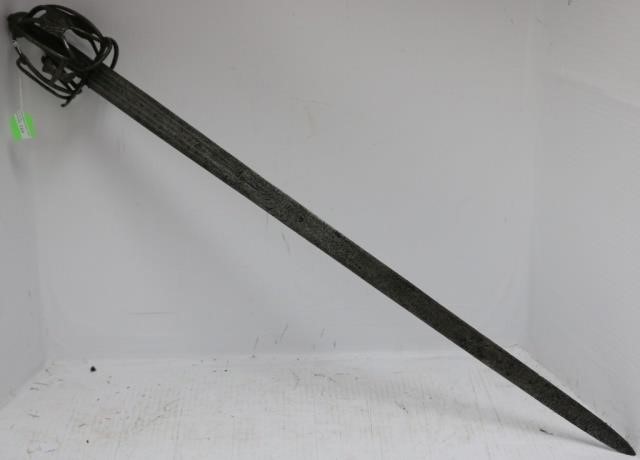 18TH C SCOTTISH BASKET HILTED