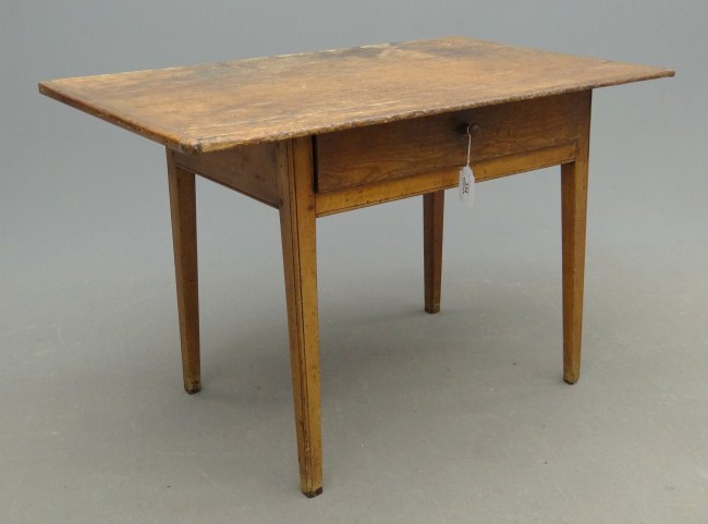 18th c. single drawer tavern table.