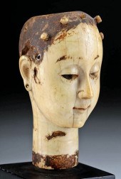18TH C. SPANISH SANTO HEAD OF
