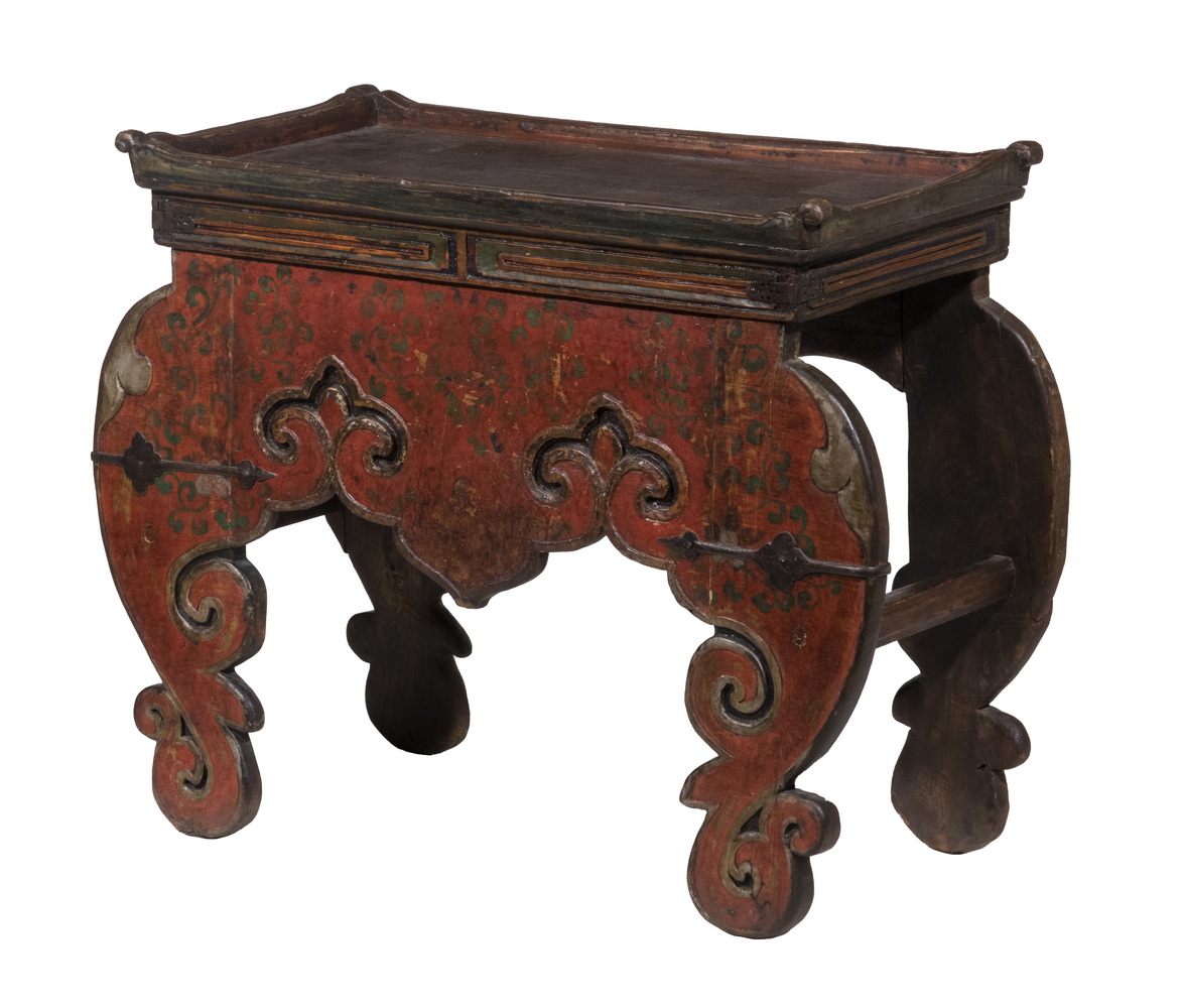 18TH C. TIBETAN PAINTED ALTAR TABLE