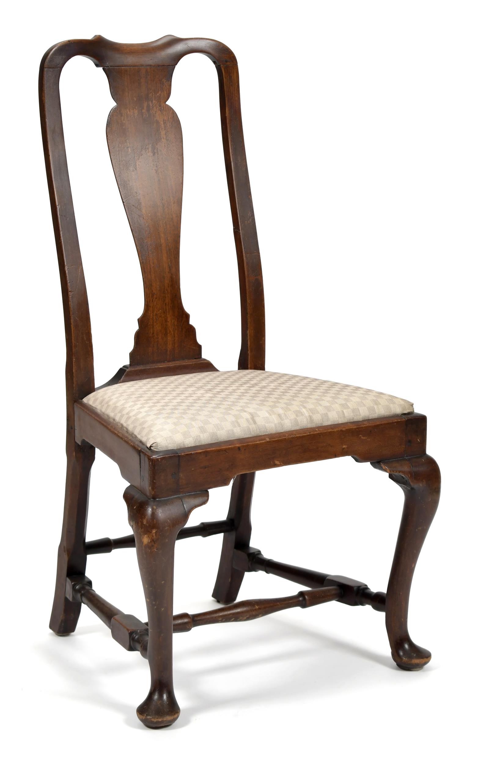 18TH C. WALNUT AMERICAN QUEEN