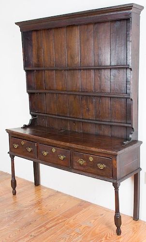 18TH CENTURY ENGLISH YEW WOOD WELSH
