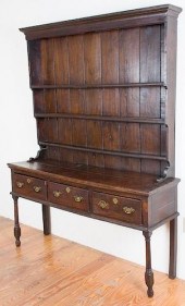 18TH CENTURY ENGLISH YEW WOOD