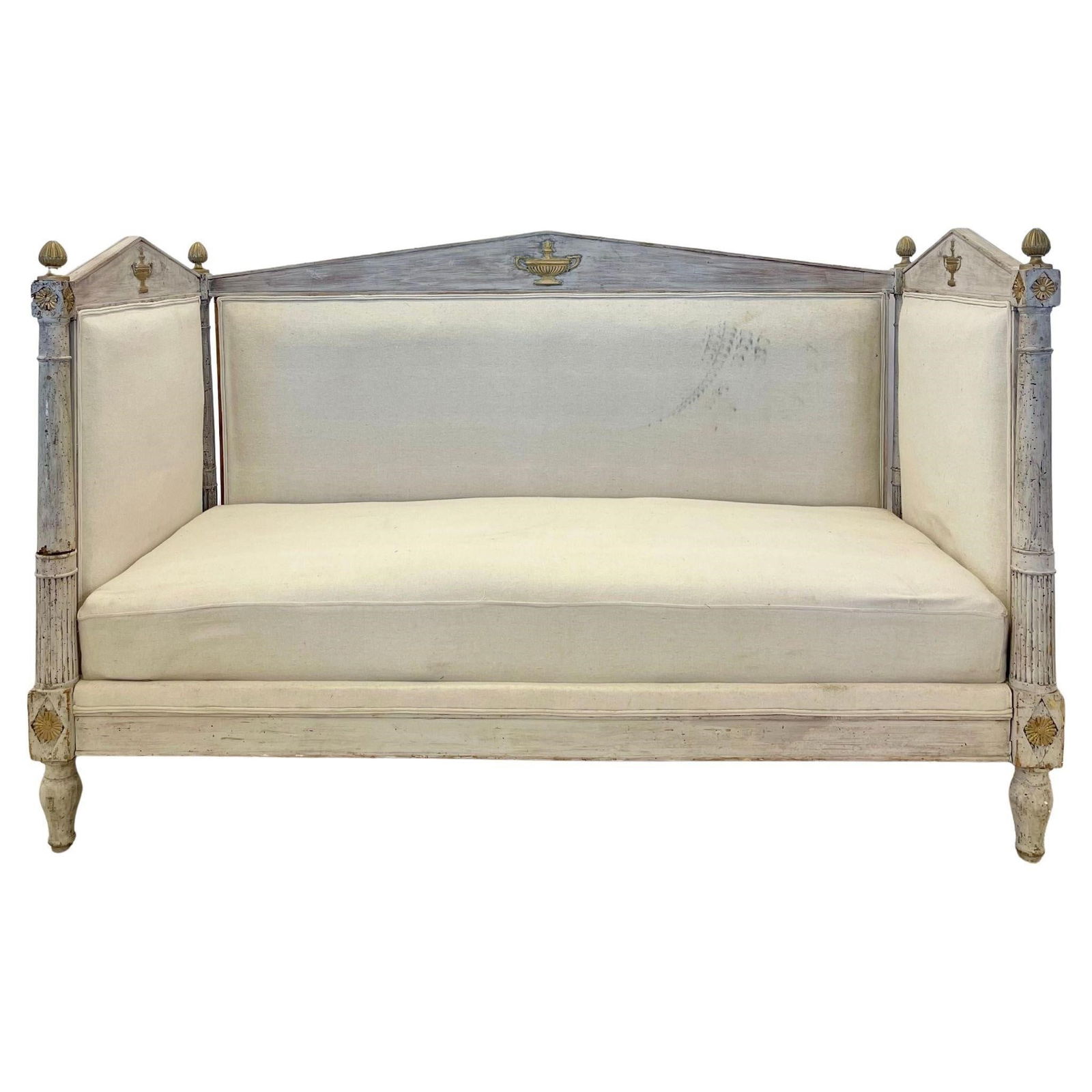18TH CENTURY GUSTAVIAN SOFA,