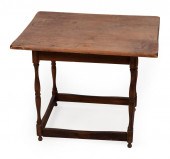18TH CENTURY-STYLE TAVERN TABL