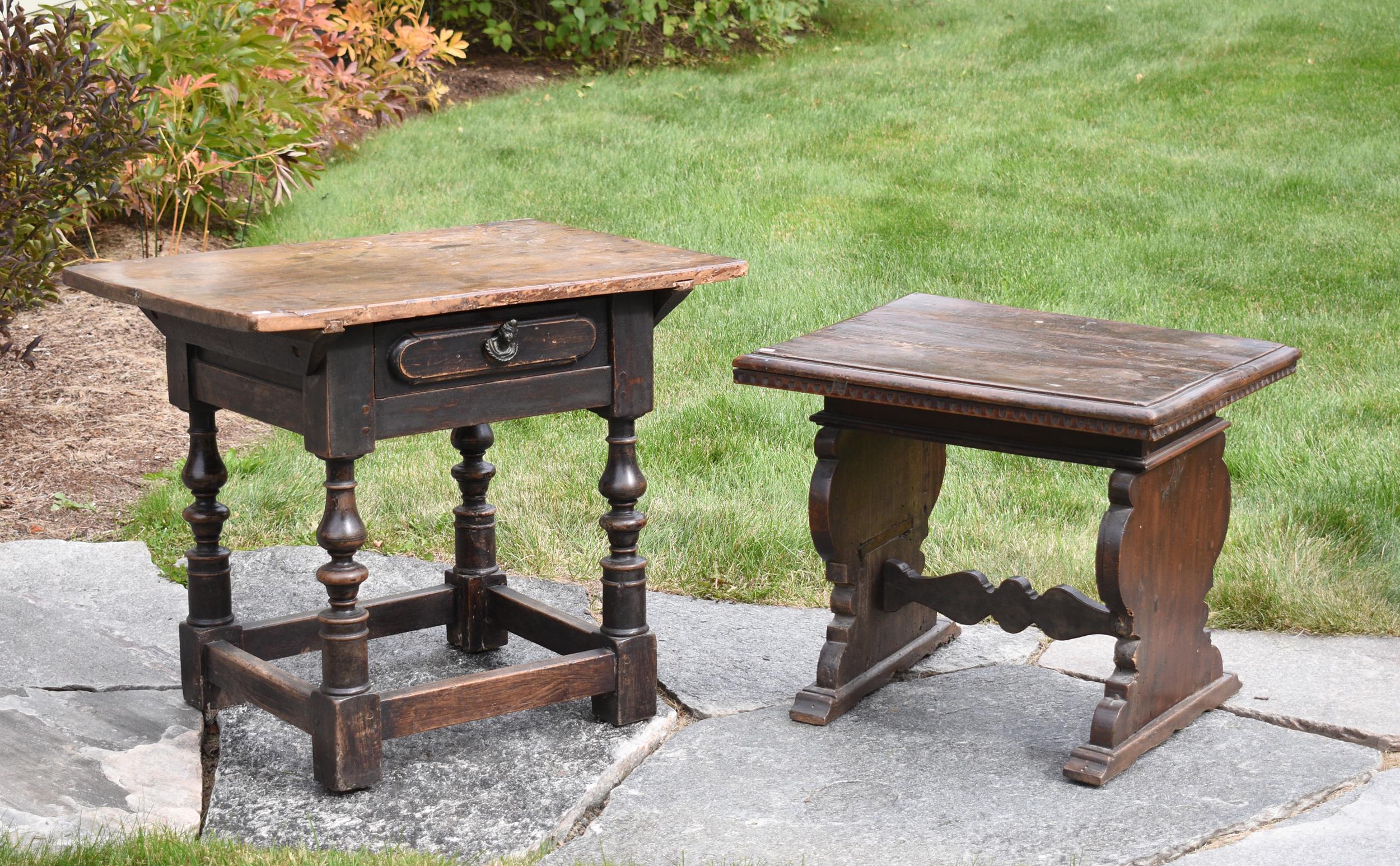 18TH ITALIAN WALNUT TABLE AND
