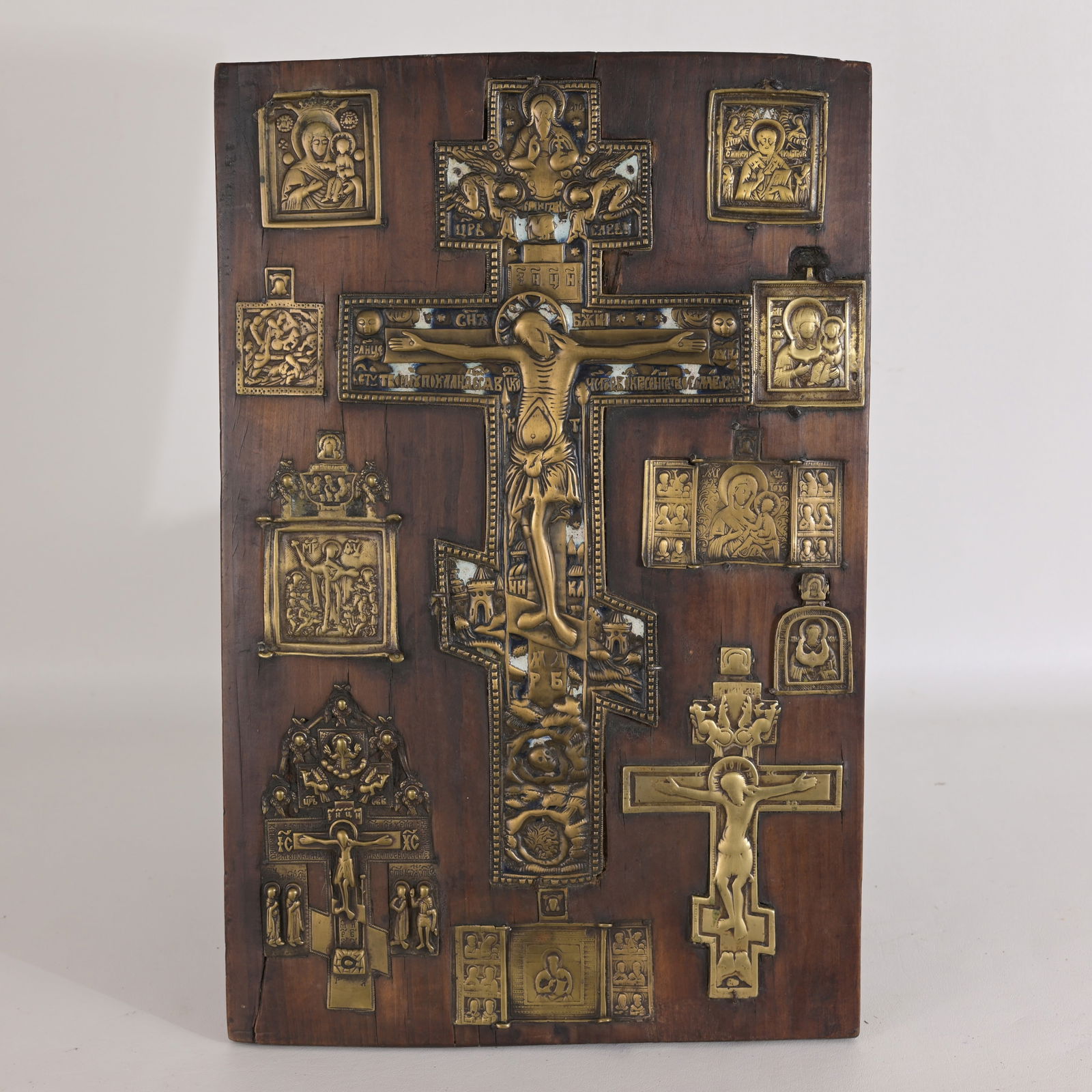18TH/19TH C. PLAQUE OF MOUNTED