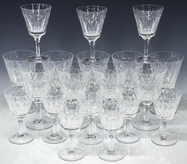 (19) ENGLISH STUART "ABBEY" CRYSTAL
