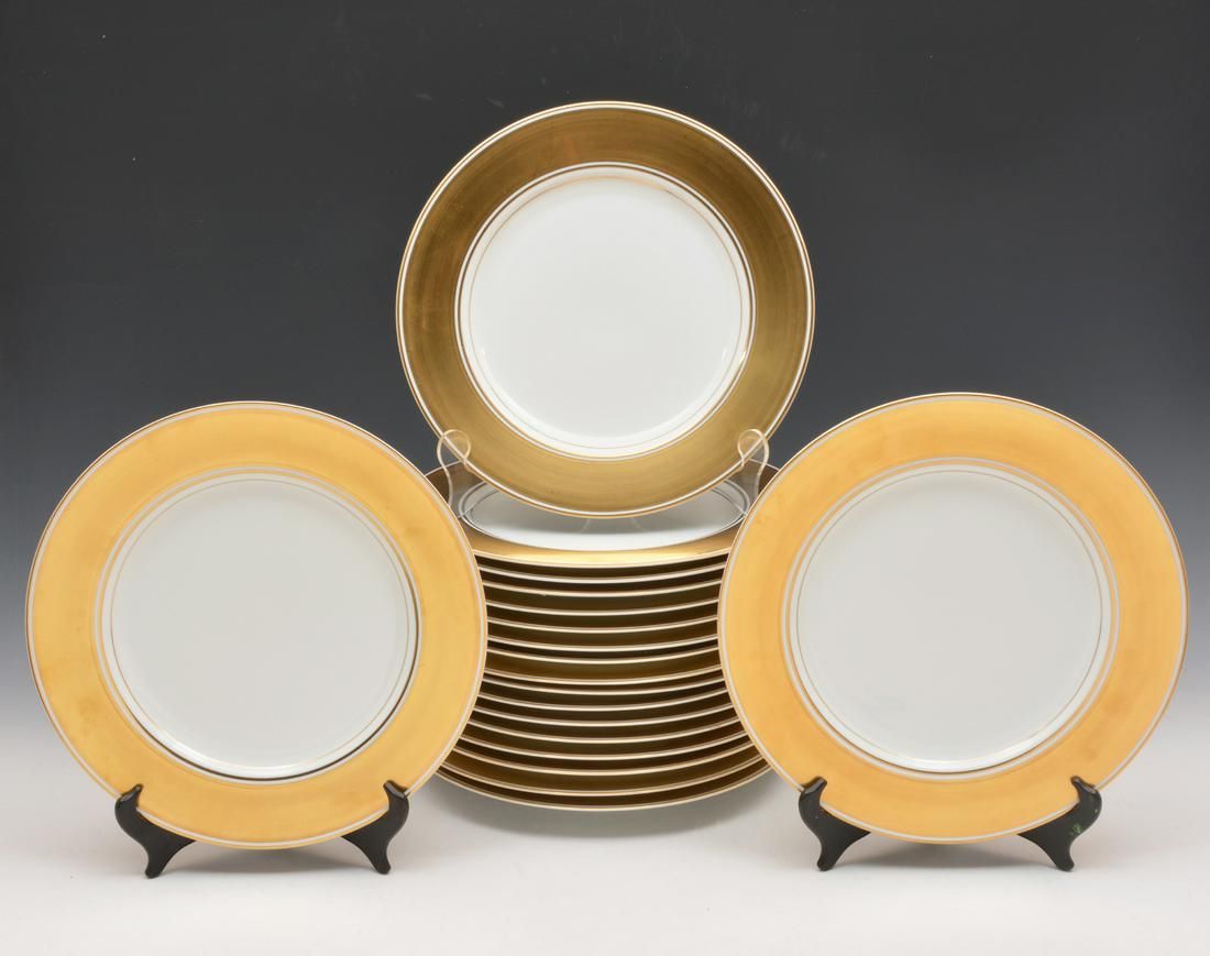 19 FITZ AND FLOYD, 1978, DINNER
