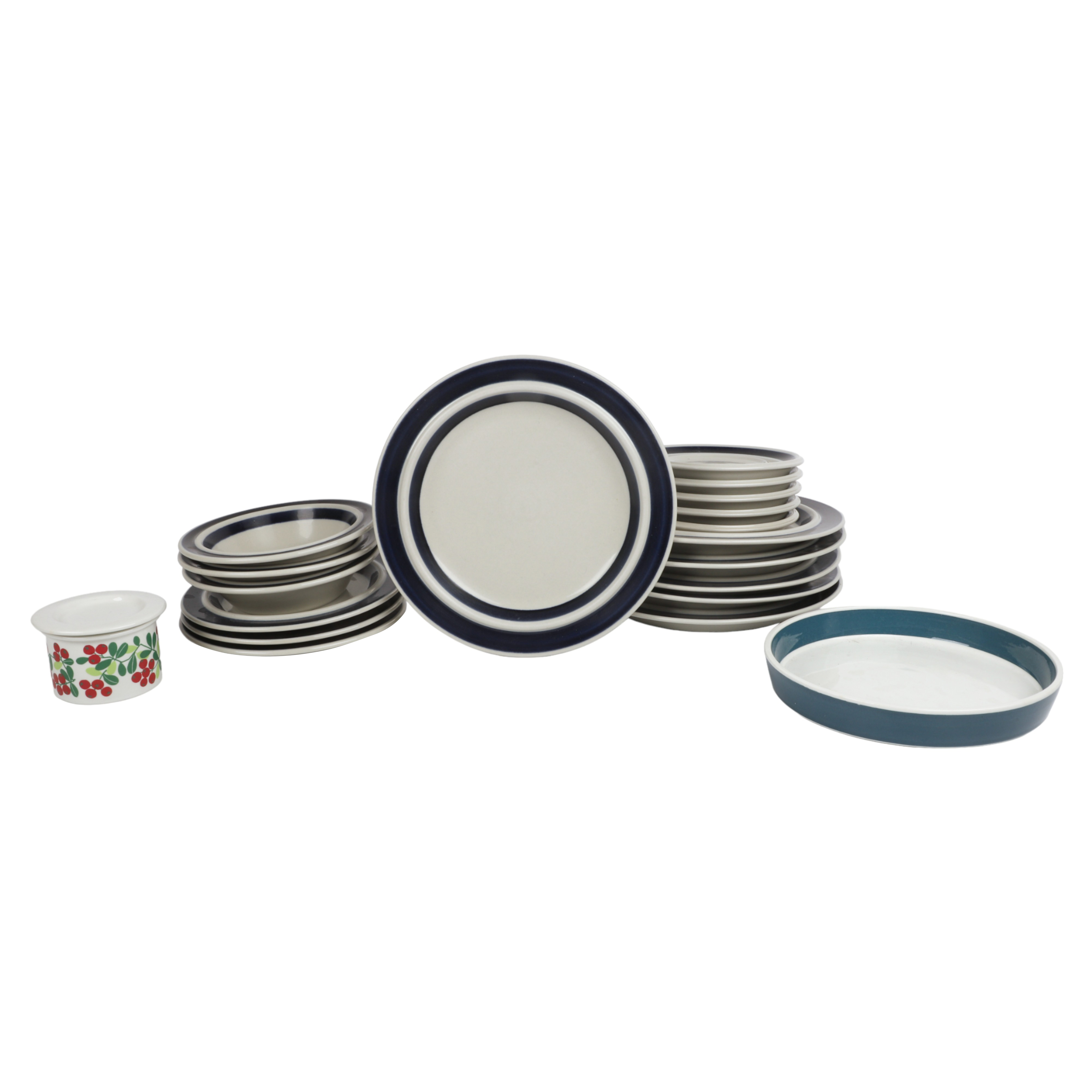 (19) Pcs Arabia dinnerware to