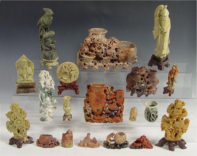 19 PIECE CHINESE CARVED SOAPSTONE
