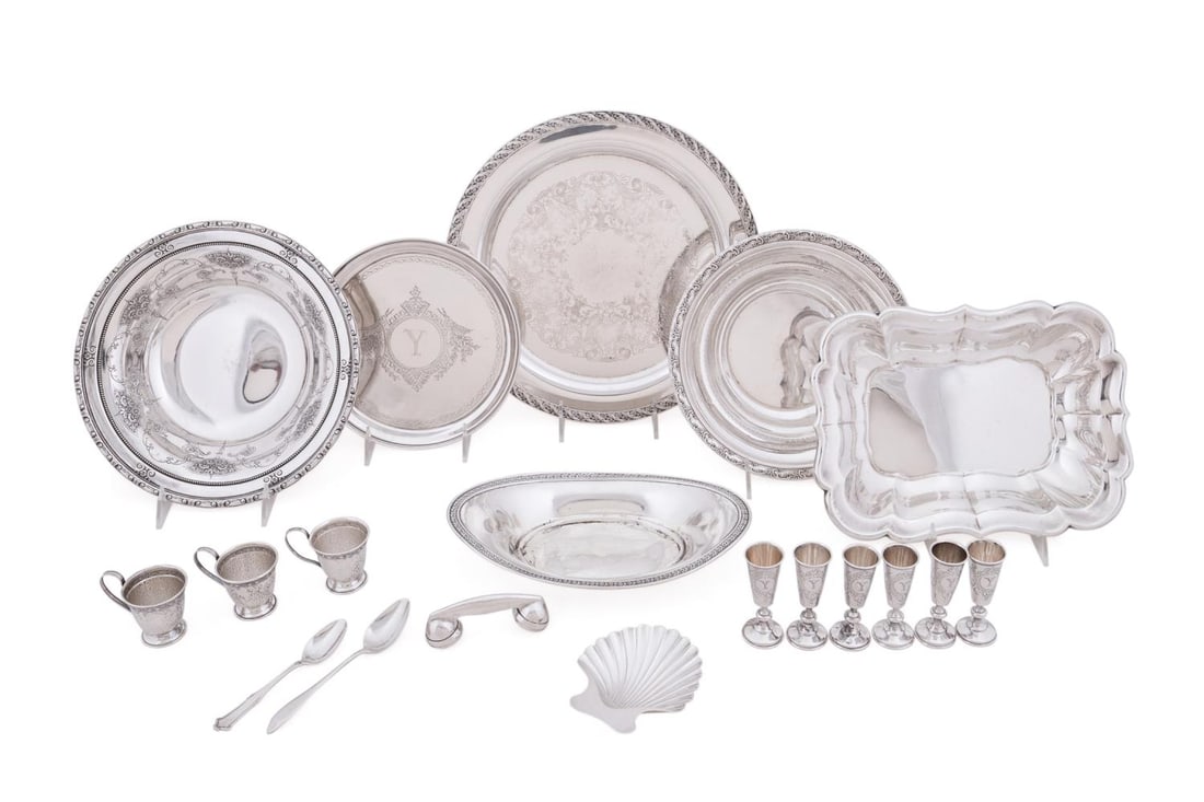 19 PIECES OF AMERICAN & RUSSIAN