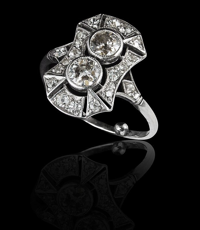 1920's PLATINUM DIAMOND FILIGREE